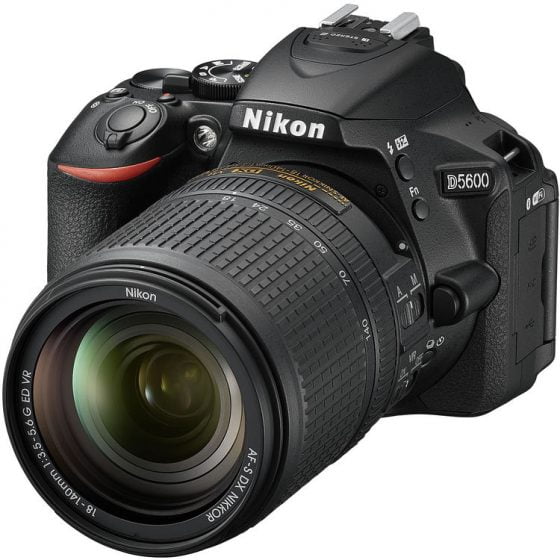 دوربین دیجیتال نیکون مدل Nikon D5600 Kit 18-140mm