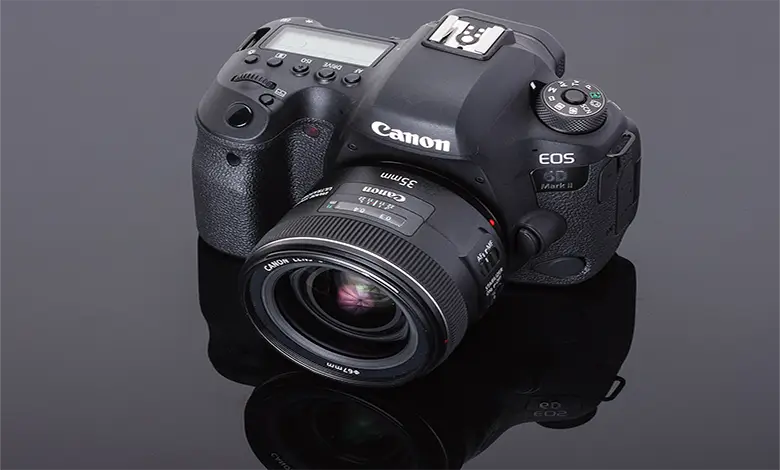 طراحی دوربین عکاسی کانن مدل EOS 6D Mark II
